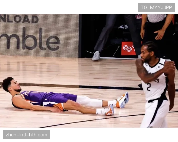 布克第三节独得22分，太阳一举拉开比分击败快船